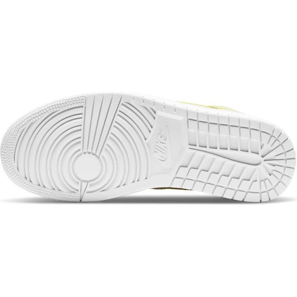 Air Jordan 1 Mid LX Basketball Shoe (Size 10.5) - Picture 5 of 6